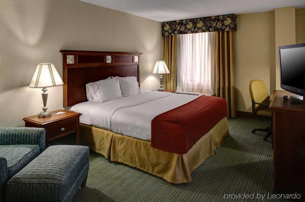 Holiday Inn Express - Richmond Downtown By Ihg מראה חיצוני תמונה